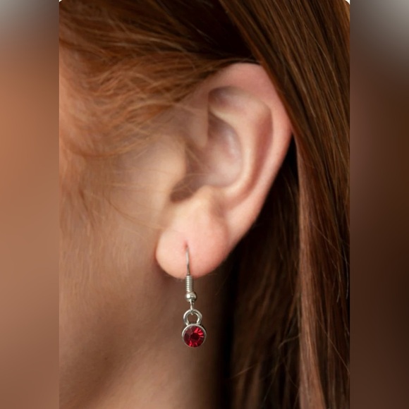 Paparazzi Red Heart Necklace - Picture 3 of 6